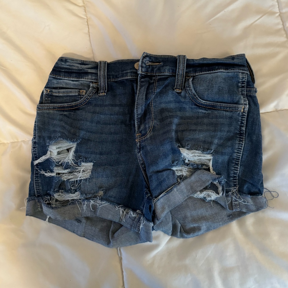 Hollister denim shorts!!!